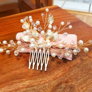 Pearl, gold, crystal bridal hair comb accessories